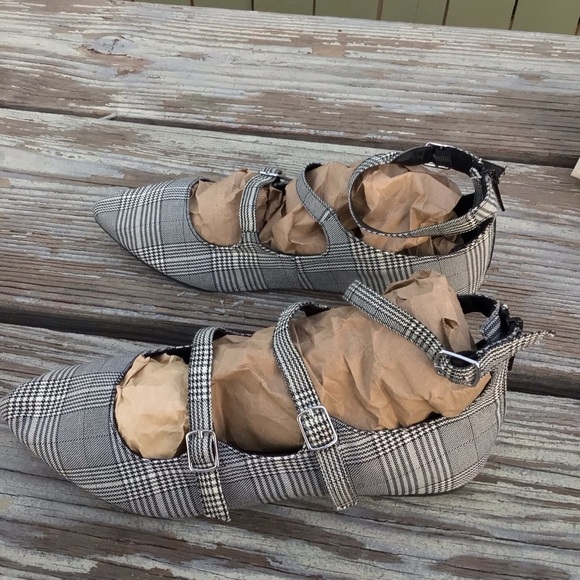 Torrid Plaid Triple Buckle 
Women’s Flats Size 9 W - Picture 5 of 8